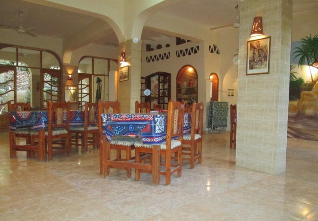 Kareem Hotel Luxor Buitenkant foto